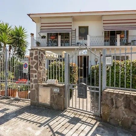 Green House Near Station And Airport Apartment Pisa
